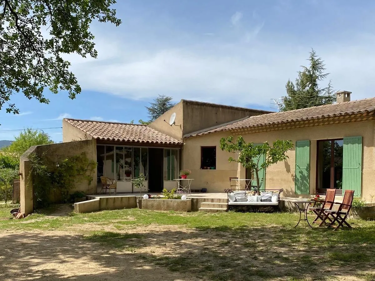 Bed and Breakfast Les Cheneslierres Lourmarin