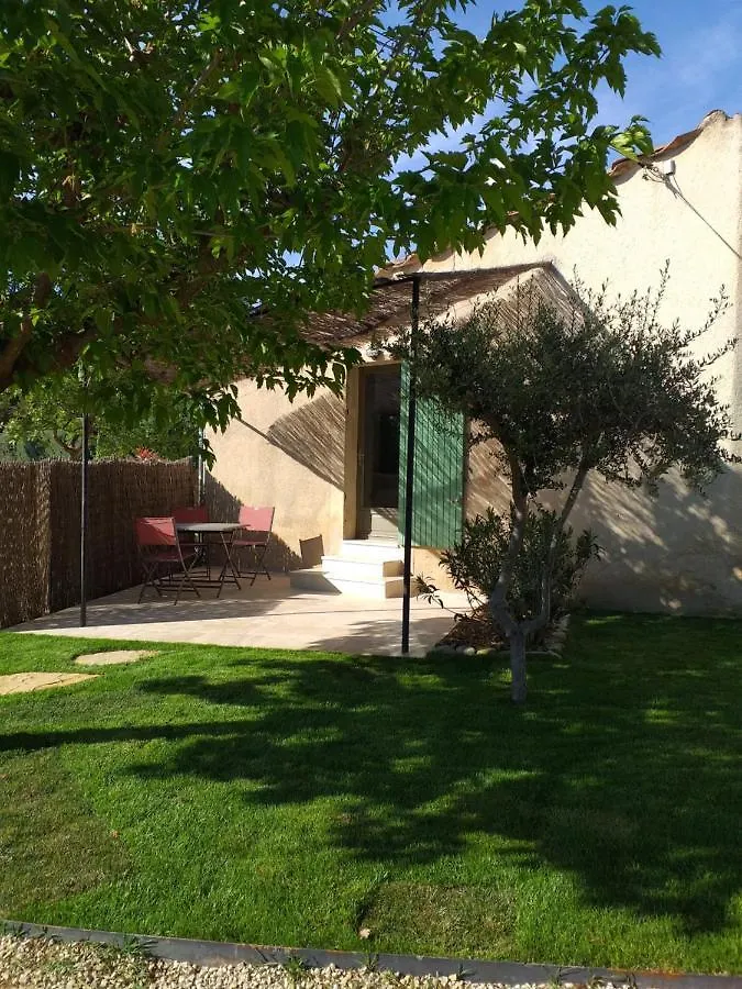 Bed and Breakfast Les Cheneslierres Lourmarin